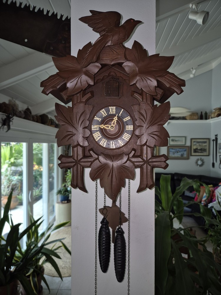 Large Older Black Forest Cuckoo Clock Refurbished And Working