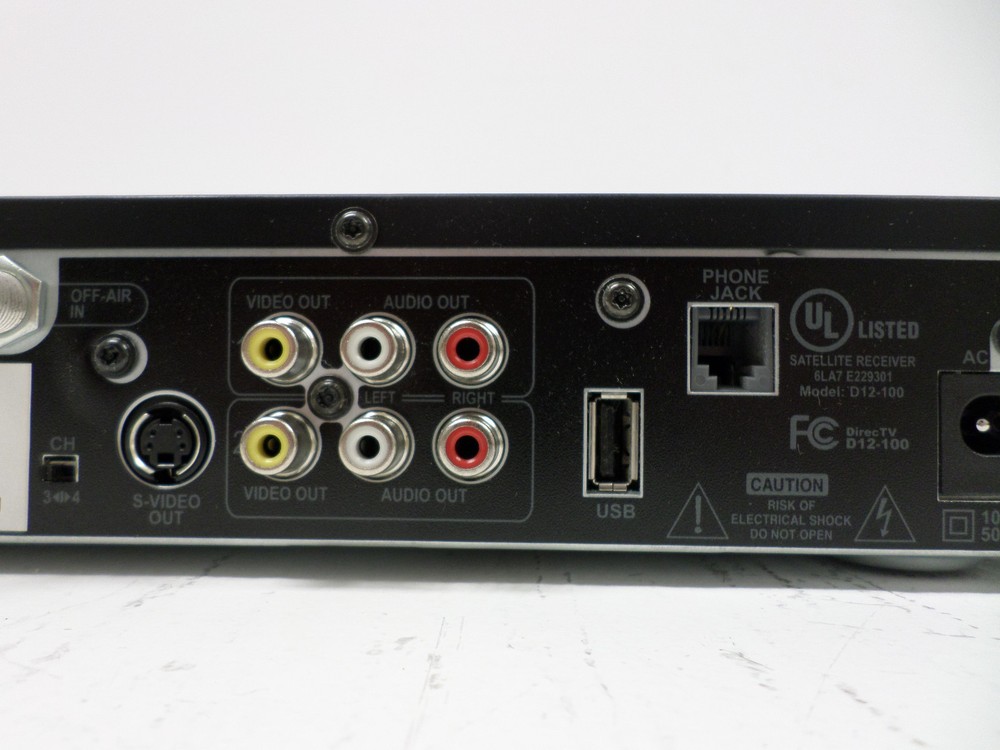 DirecTV Digital Television Multi-Satellite Receiver Box D12-100