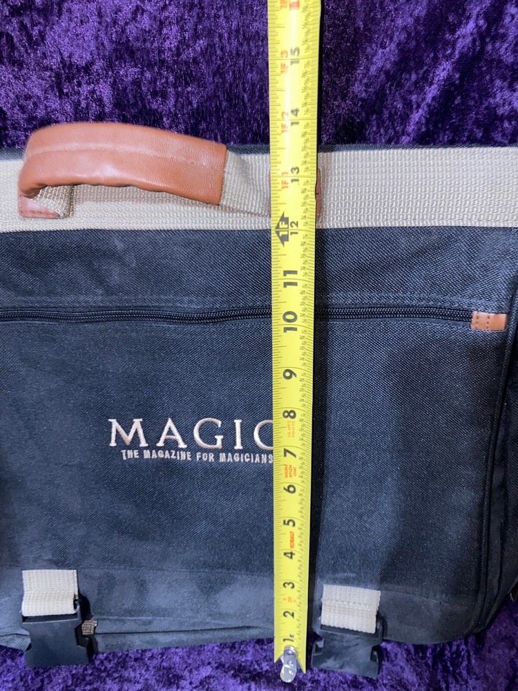 Magic magazine messenger bag /Magic Live 2004