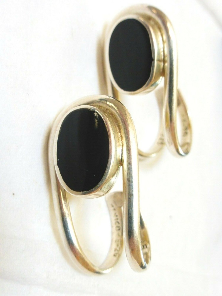 Vintage Onyx Mexico Sterling Silver Earrings