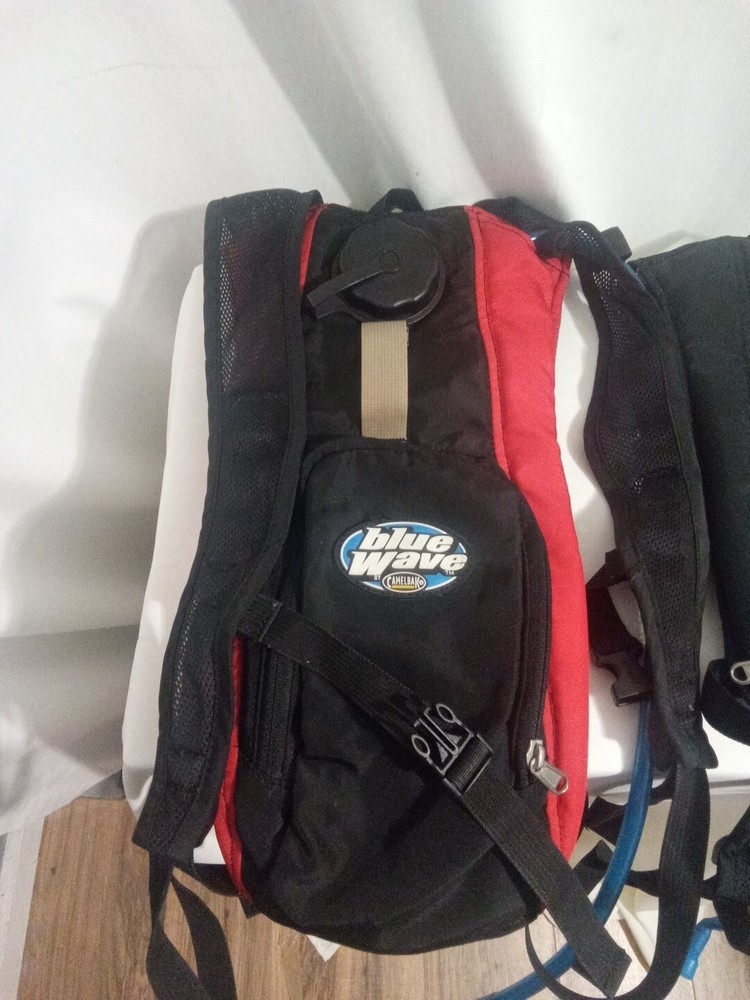 Pair of Camelbak Blue Wave Backpack Hydration with Bladder RED & BLK