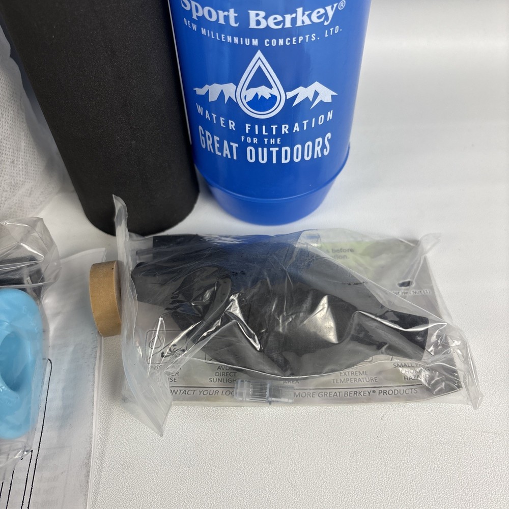 Go Berkey Water Filter Kit with Black Berkey Purification Elem. Filter 1 qt NEW