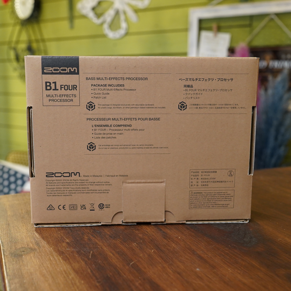 ZOOM B1 FOUR Red Base Multi Effects Processor Pedal Brand New