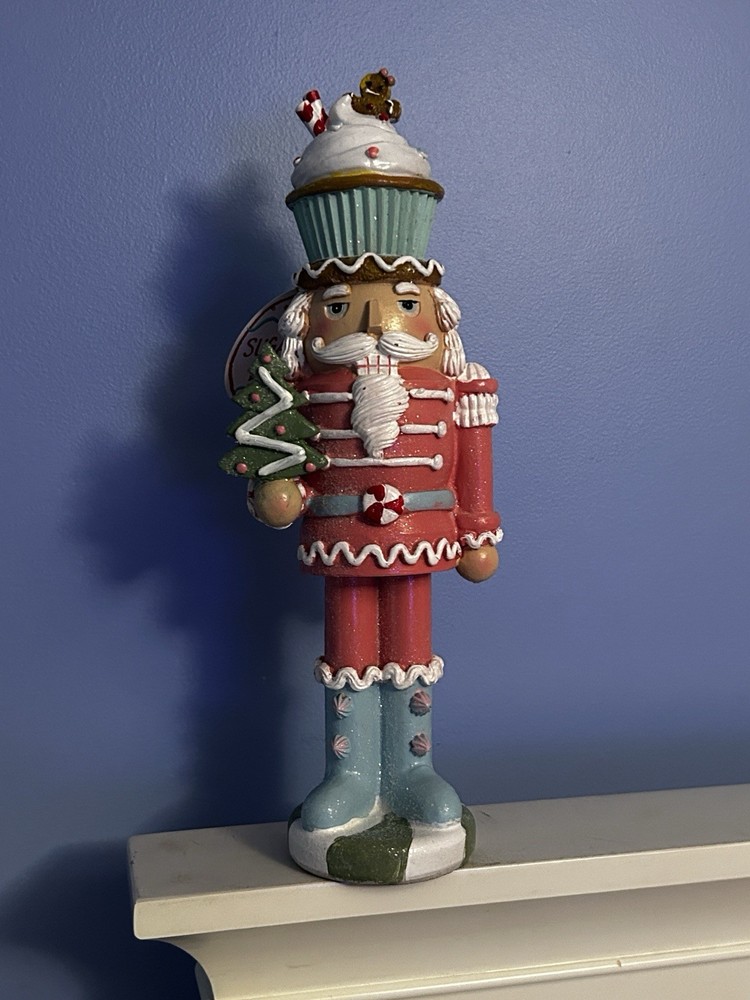 Christmas Candy Cupcake Nutcracker with Gingerbread Man New But Read!