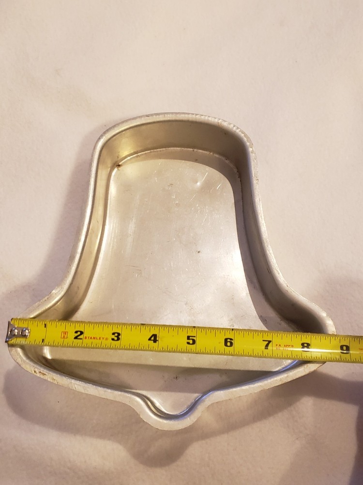 Bell Shaped Cake Pan Aluminum