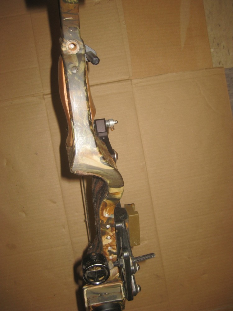 Golden Eagle Evolution Compound Bow