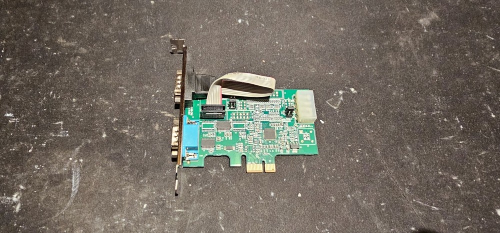 STARTECH.COM PEX2S952 2 Port PCI Express Serial Adapter