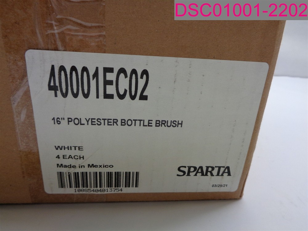 QTY=4; SPARTA 16" Polyester Bottle Brush White 40001EC02