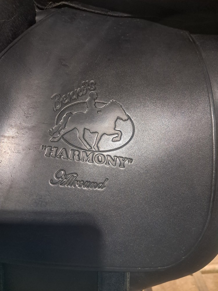 Stubben Benni's Harmony 19" XW Saddle