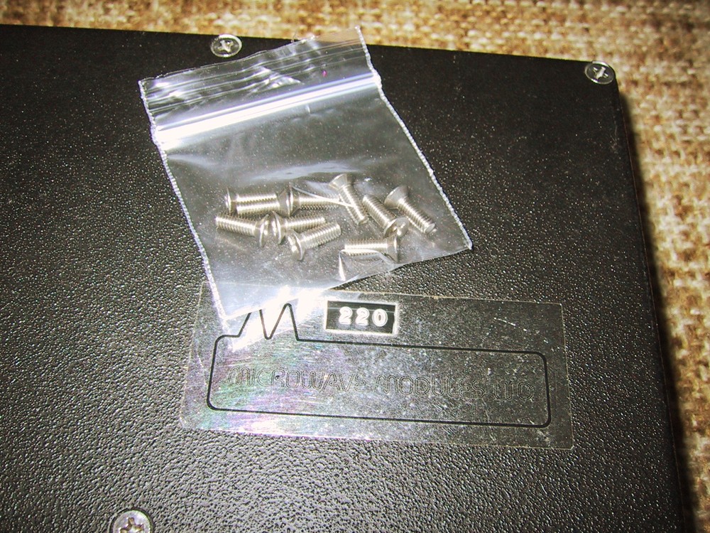 SS Hardware for English, Micro-Wave Modules Transverters 10 pc, flat head metric