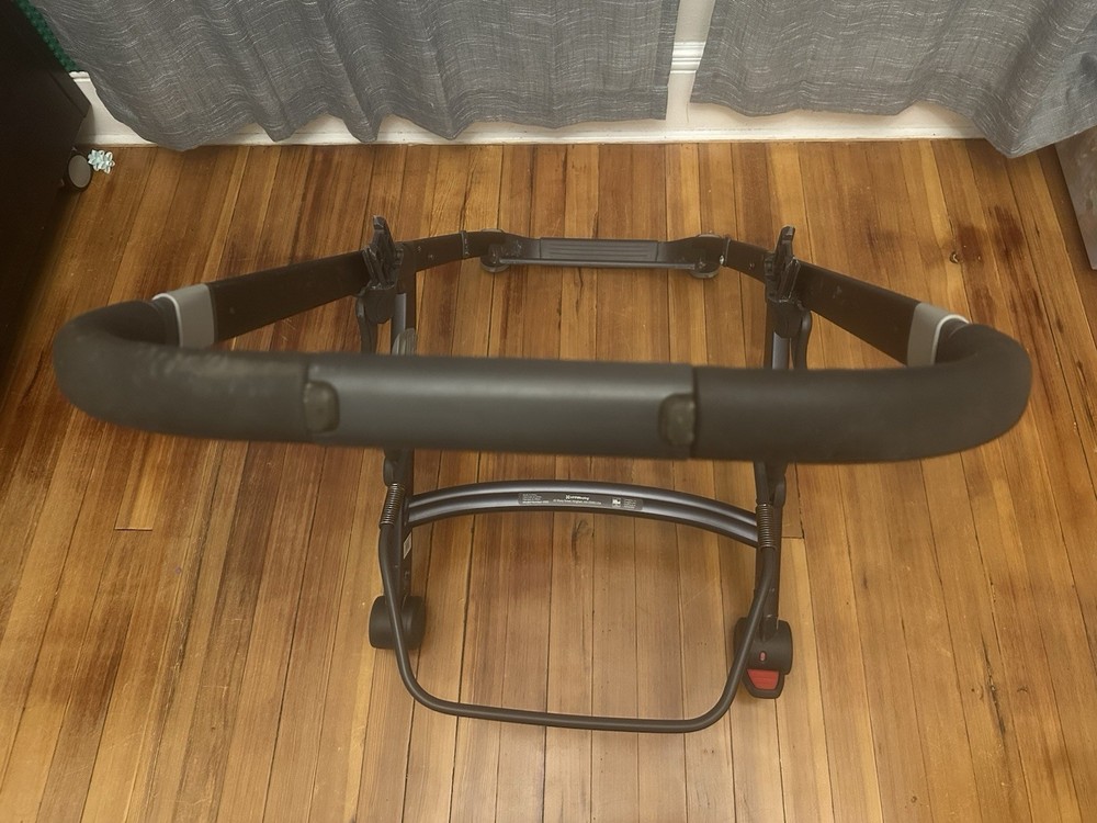 Uppababy VISTA Stroller Frame Black READ DESCRIPTION