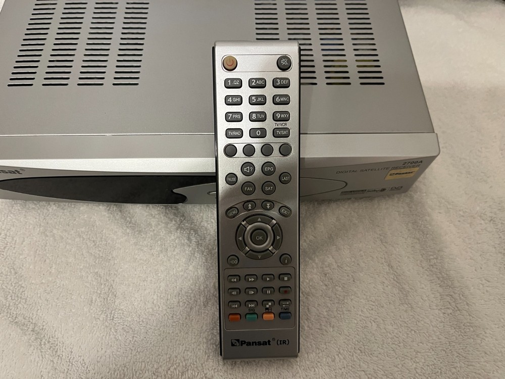 📺 Pansat 2700A Satellite Receiver & Remote – Tested