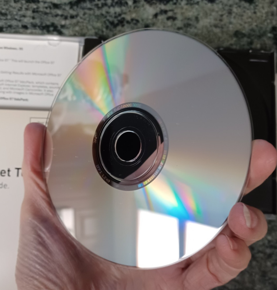 Microsoft Office 97 Authentic Professional Edition (CD, 1997 ) With CD Key Code