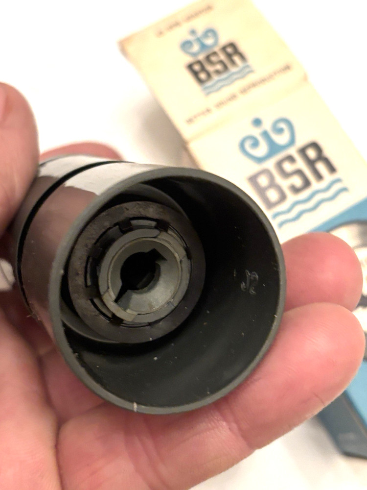 BSR 45 RECORD ADAPTER SPINDLE ADAPTOR NOS BLUE BOX GREAT BRITAIN