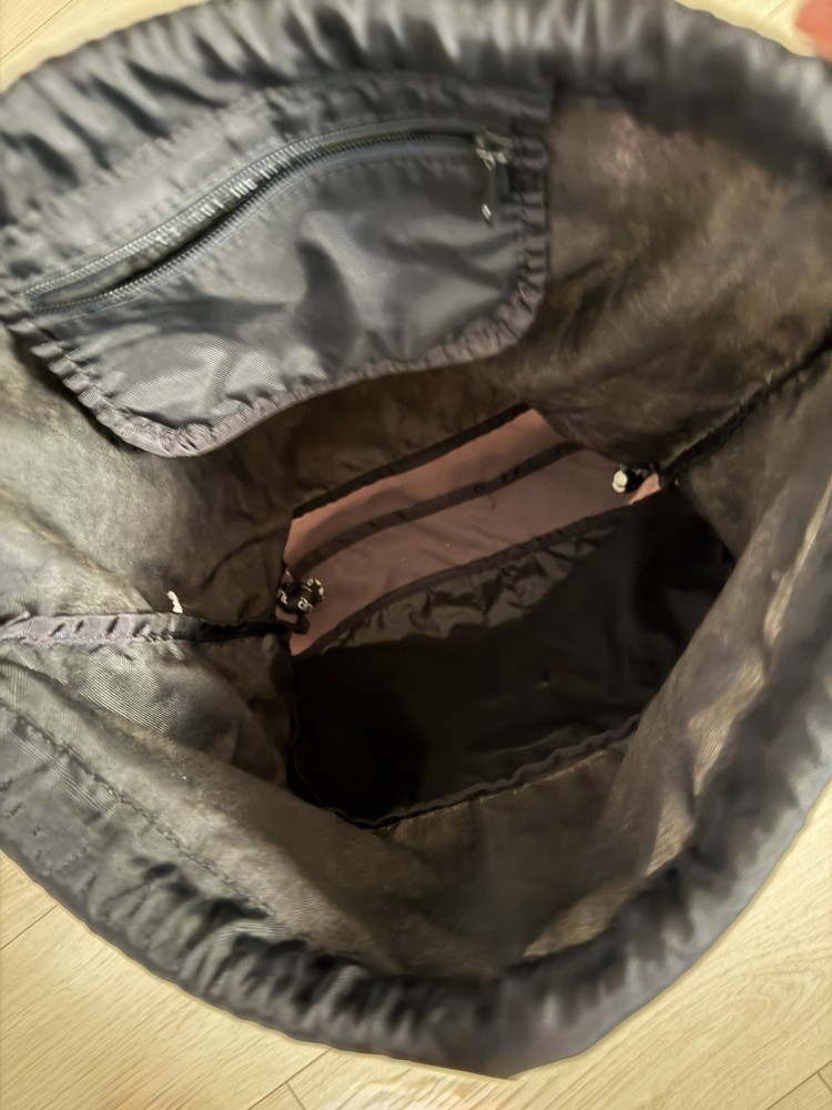 Under Armour Black And White Drawsting Gym Bag Backpack