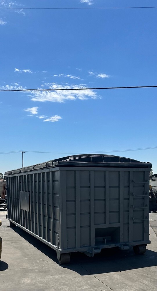 Heavy duty 10yd Roll Off dumpster C&D