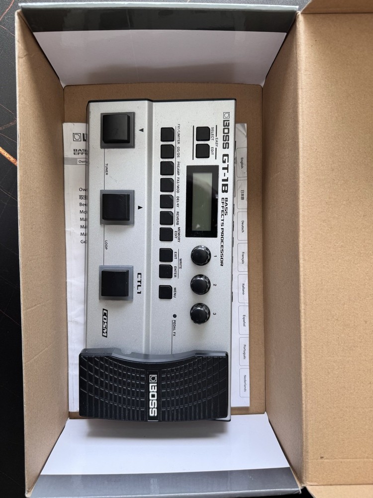 Boss GT-1B Bass Multi Effects Processor Pedal