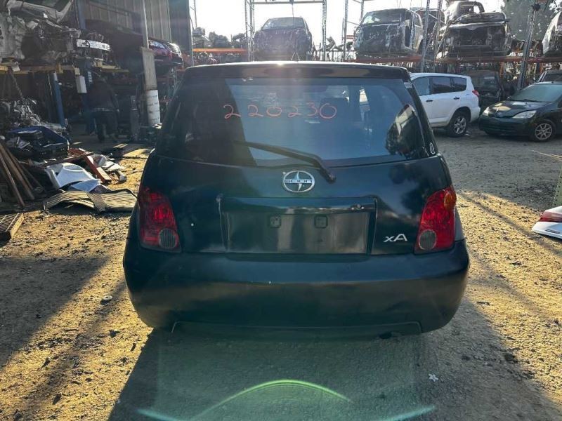 2004 SCION XA DRIVER FRONT DOOR LOCK ACTUATOR