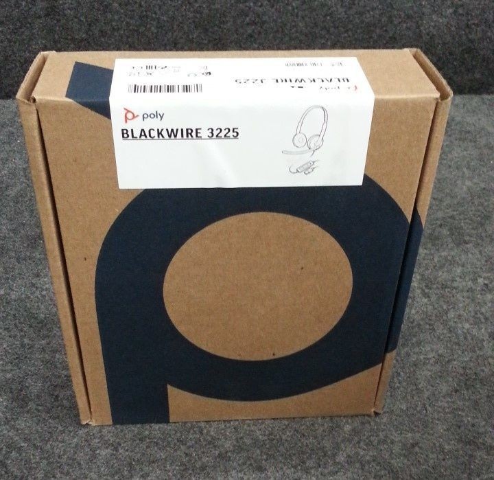 POLY Blackwire 3225 Stereo USB-C Headset With Microphone Black
