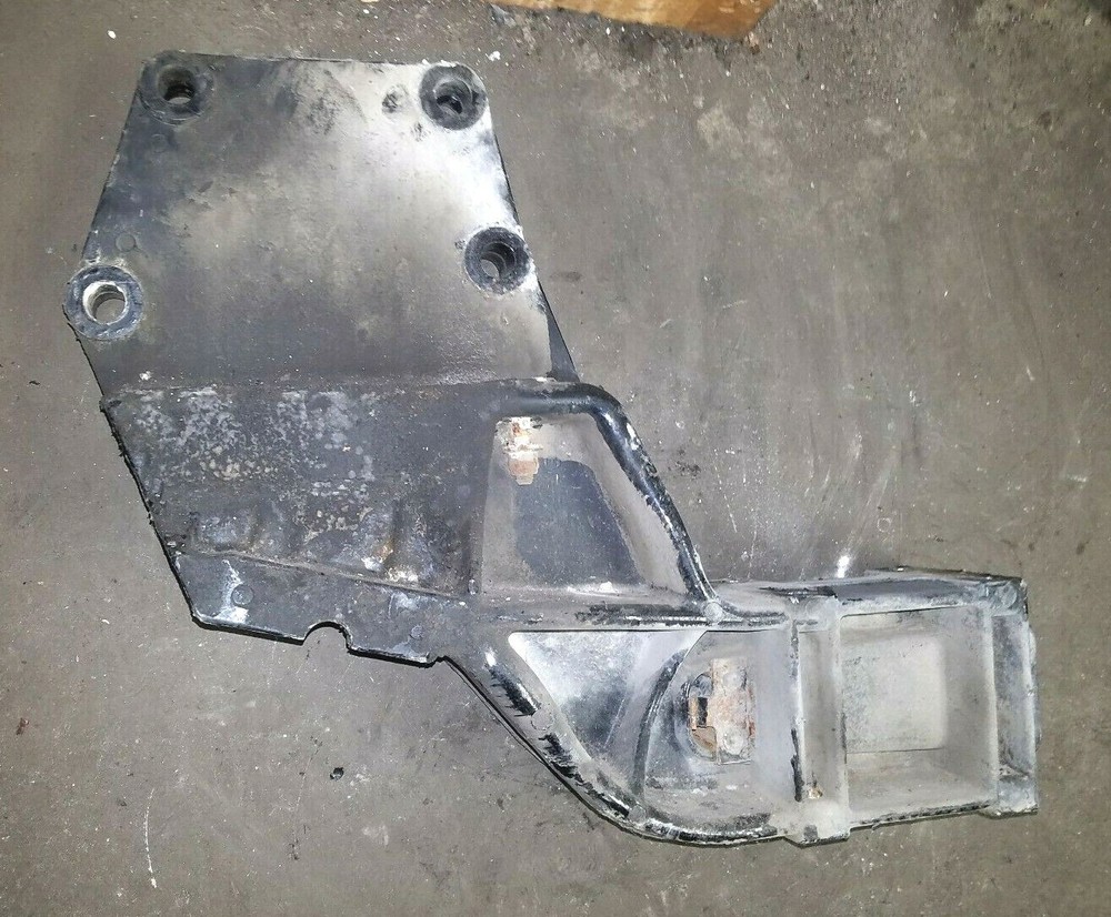 KENWORTH T-2000 FRAME HORN B11-1000-1R