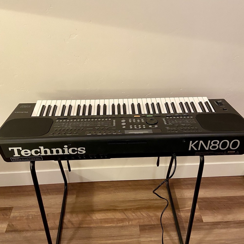 Technics KN800 Digital Keyboard - Tested - Works In Great Condition