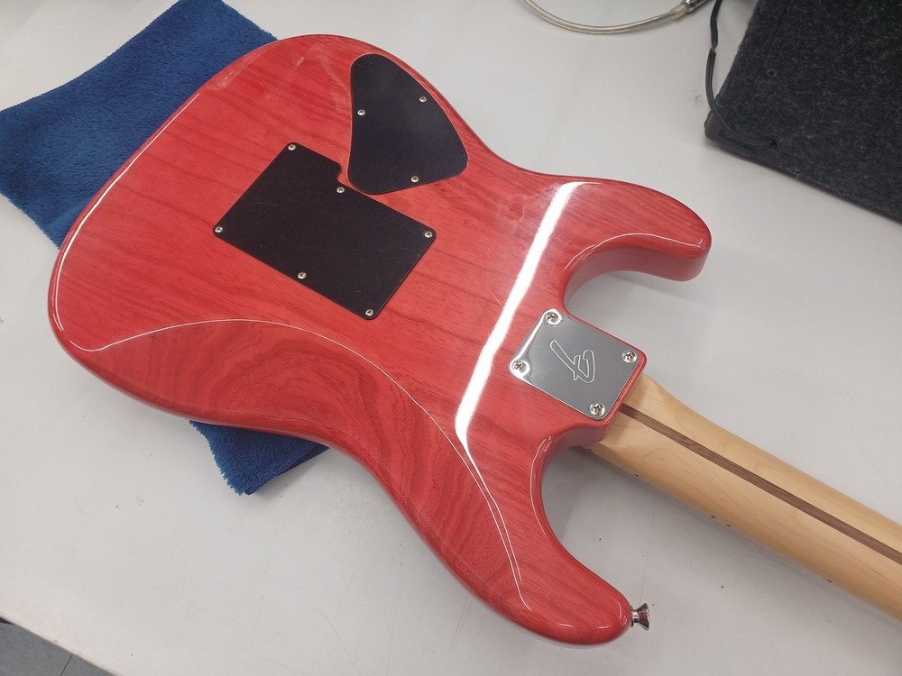 Fender Michiya Haruhata Stratocaster Trans Pink Used