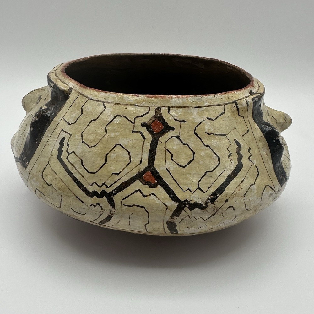 Shipibo Conibo Peruvian Art Pottery Bowl, Anthropomorphic Design
