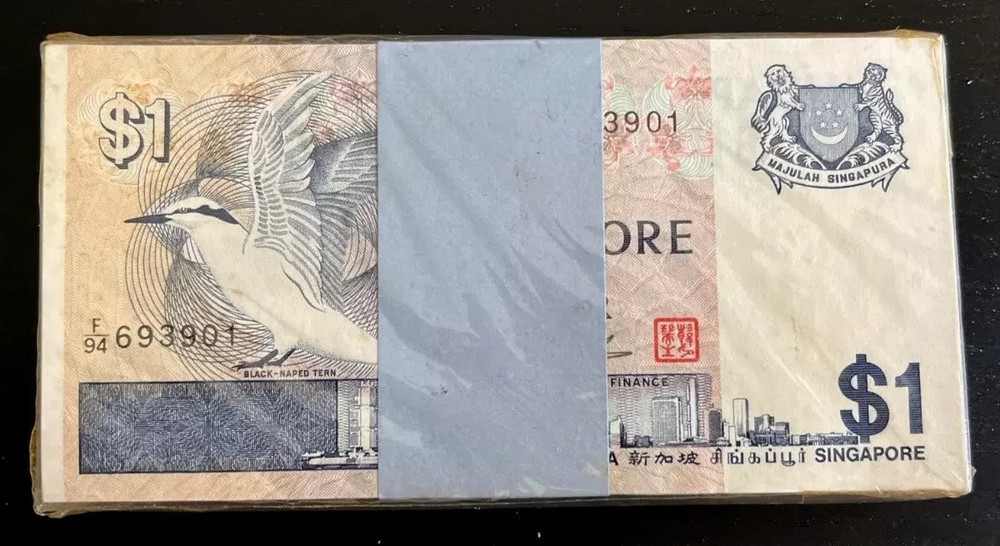 SINGAPORE 1 DOLLAR P-9 1976 x 100 Pcs FULL BUNDLE LOT BIRD FLAG DANCER UNC NOTE