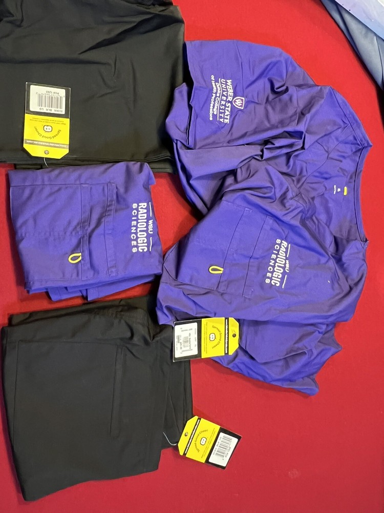 WSU Xl Grape Top With Lg Black Pants WonderWink Drawstring Cargo Scrub Two Sets