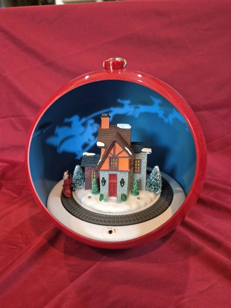 Studio Eulceo 8" Music & Motion Tabletop Ornament