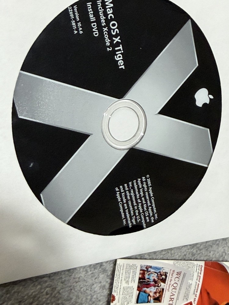 Apple Mac OS X Tiger MA453Z-A V10.4 Operating System Computer Software