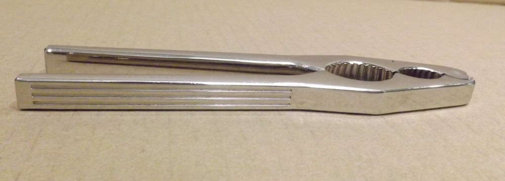 Vintage Nut Seafood Cracker