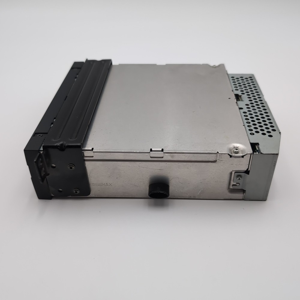 2007 - 2013 BMW E70 E71 E89 X5 X6 Z4 6 Disc CD Changer Player 9125237