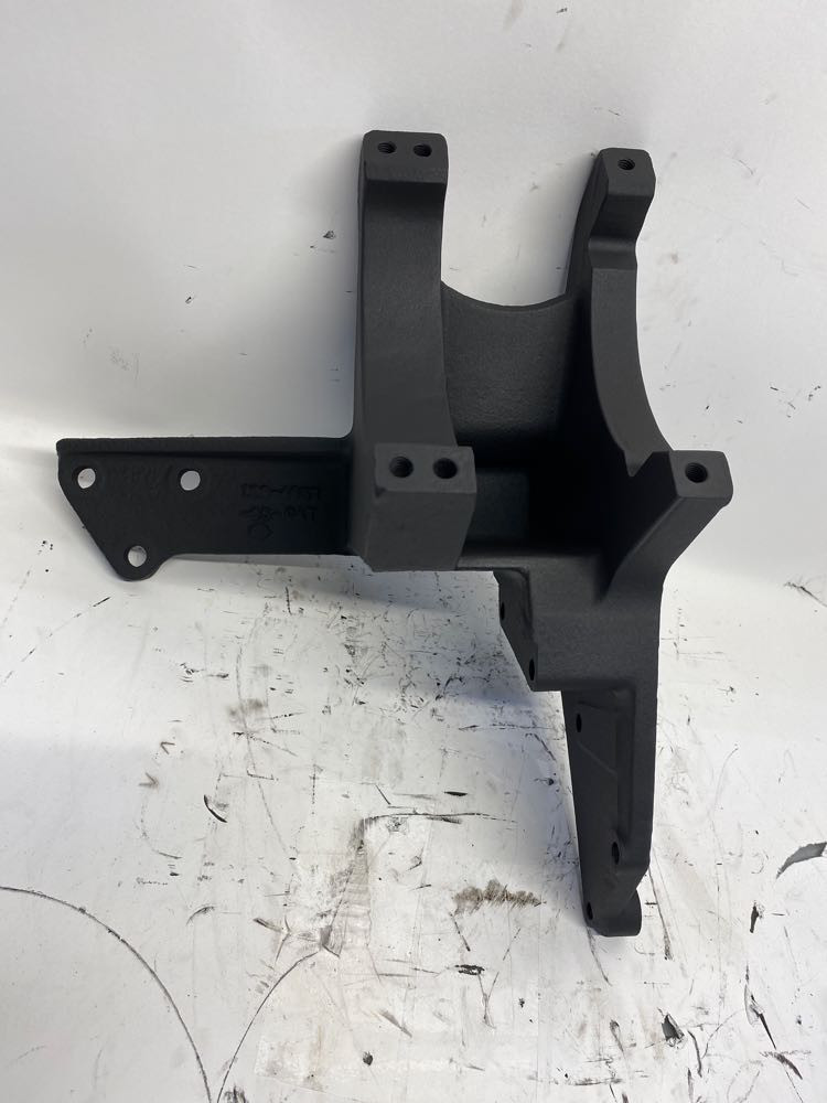 2002 Caterpillar C12 Engine Mount 1967876 (548-12676)