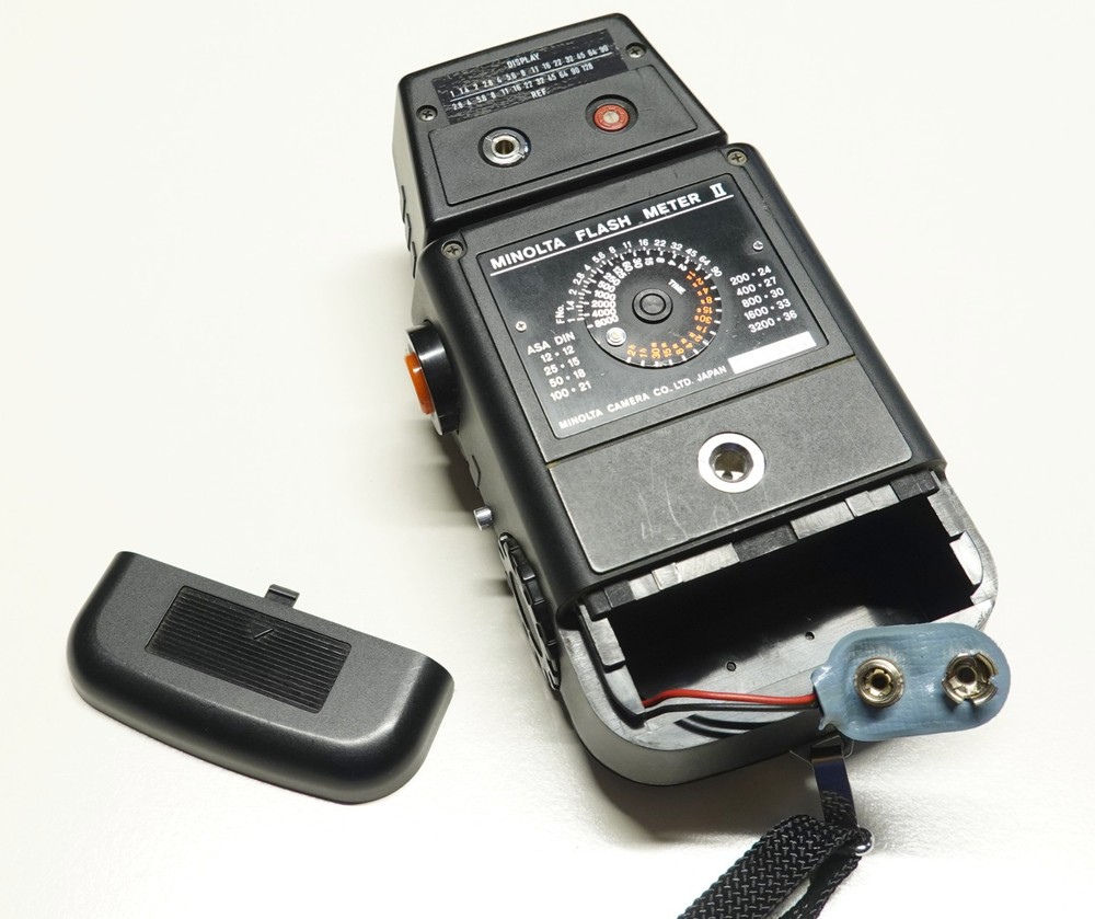 Minolta flash meter II with bag and attachment.