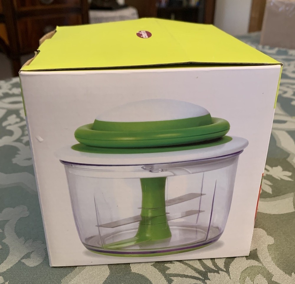 Chef'n VeggiChop Hand-Powered Pull Function Vegetable Chopper Green Storage Lid