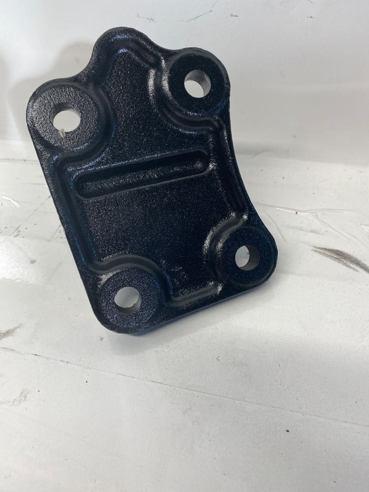 Cummins ISL9 Engine Mount 01-26318-004 (548-12088)