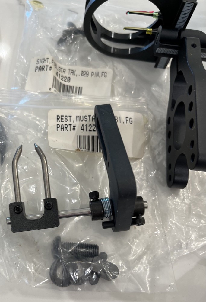 Open Package ARCHERY BOW HUNTING ACCESSORIES