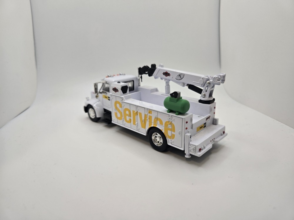 1/50 Scale Small Shop Compressor *2 Pack* in Green