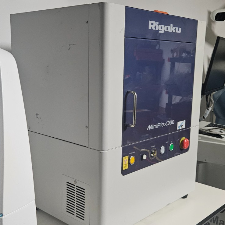 Rigaku MiniFlex 300 Diffractometer