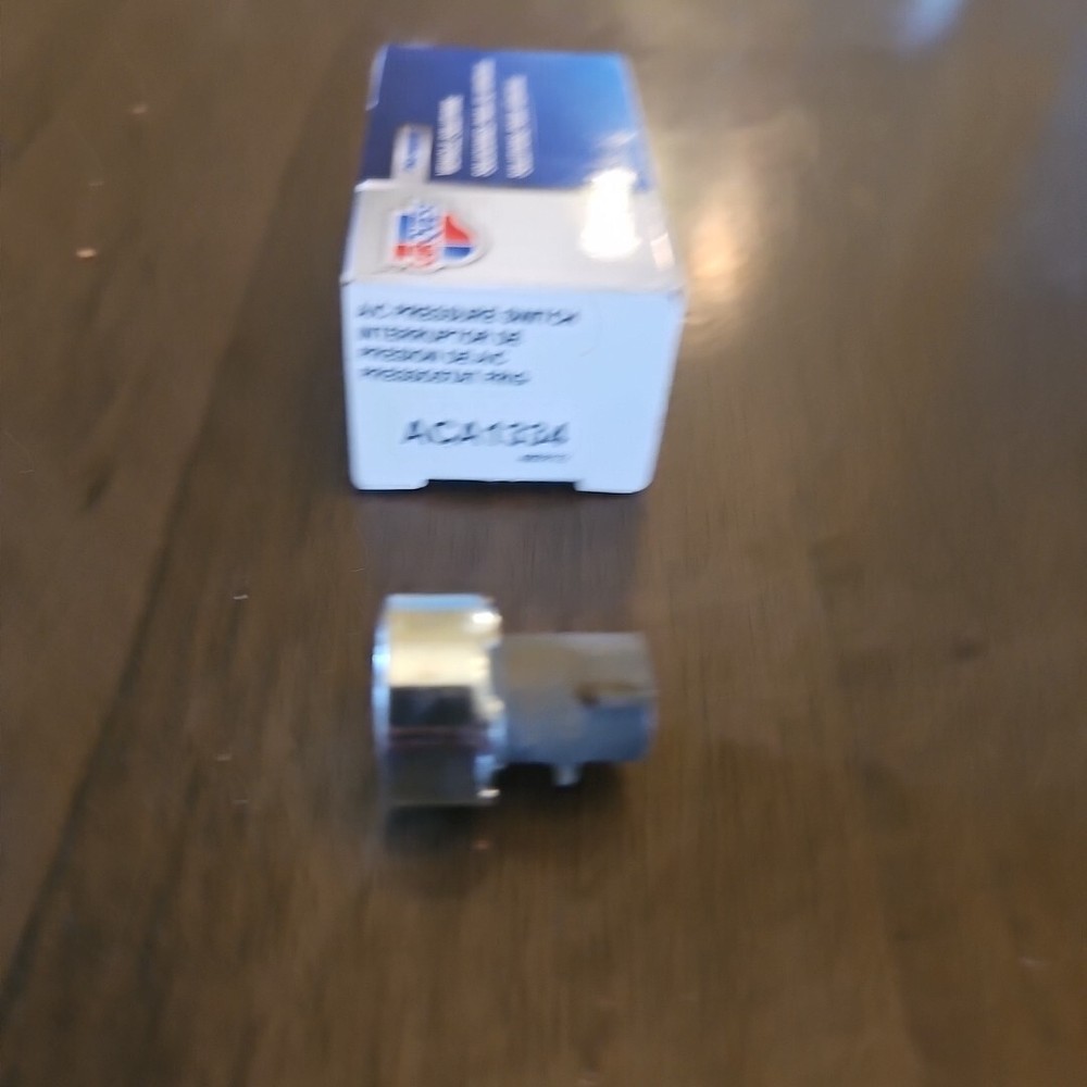HVAC Pressure Switch CARQUEST ACA1334