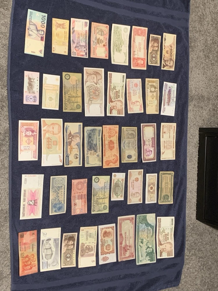 Lot of 40 - mixed Foreign Notes