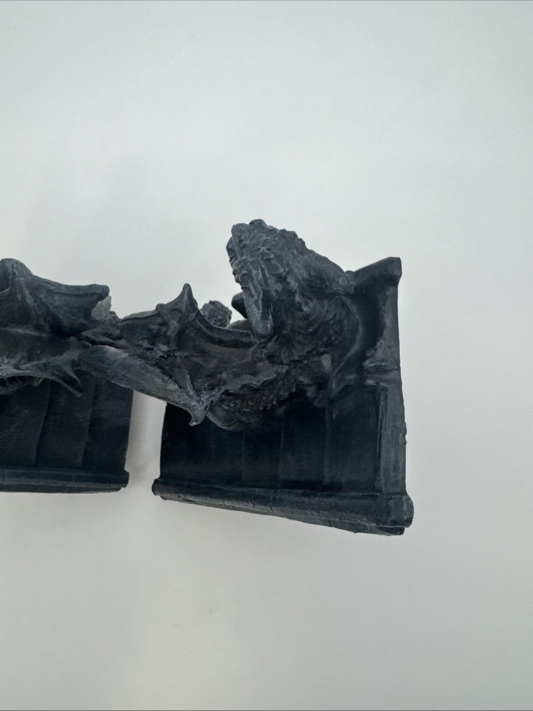 Toscano Castle Dragon Bookends