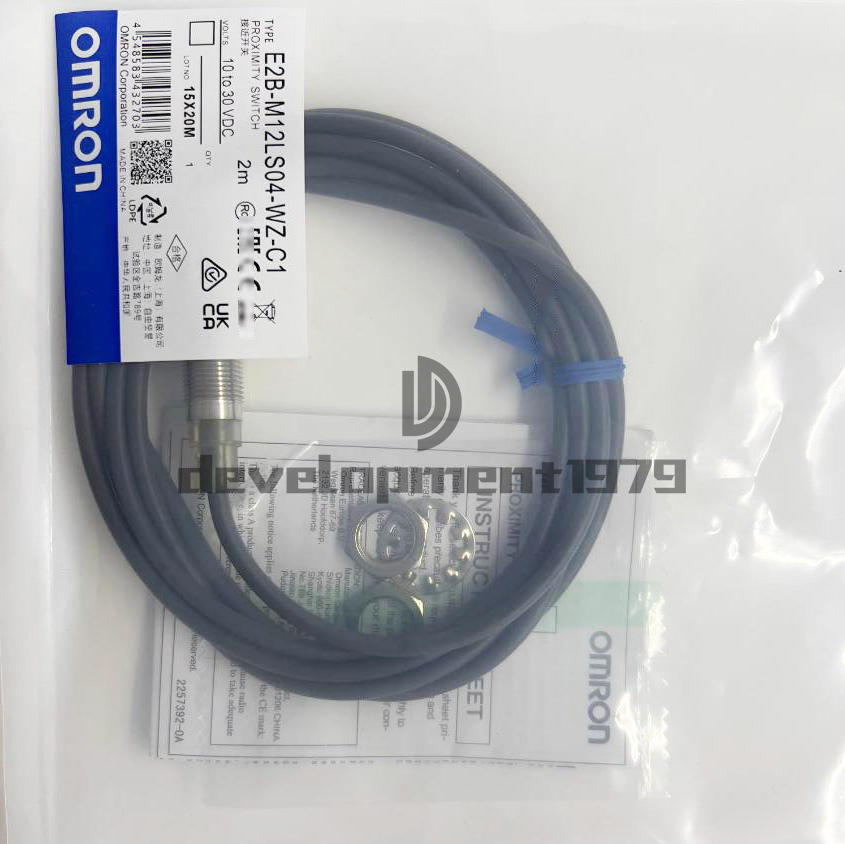 One New Omron E2B-M12LS04-WZ-C1 Proximity Sensor
