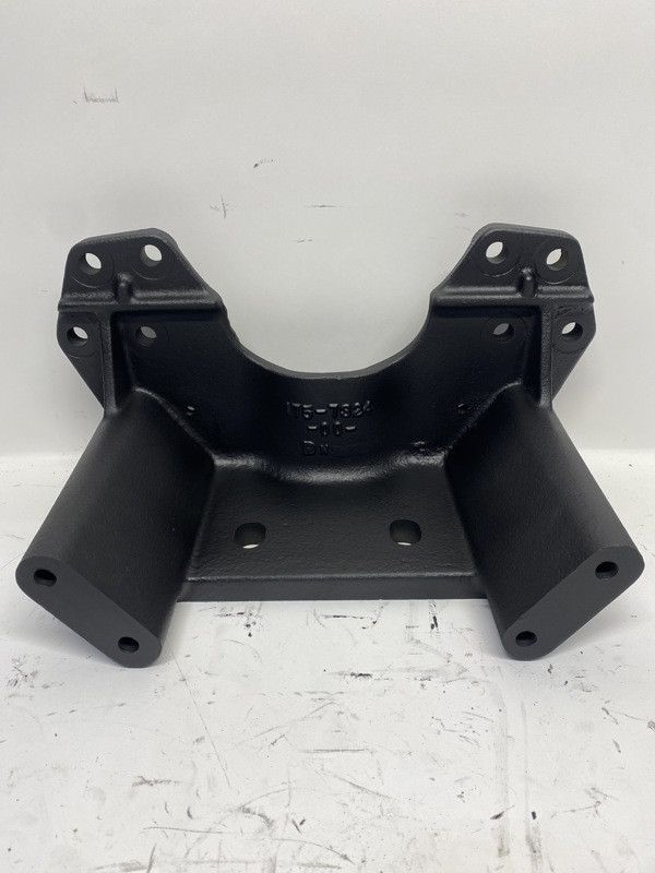 2004 Caterpillar C12 Engine Mount 1757324 (548-13235)