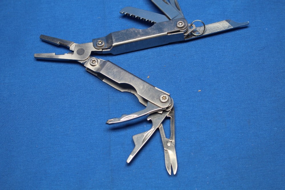 Hurricane  Multi Function Pliers & Knife Tool Set Scissors