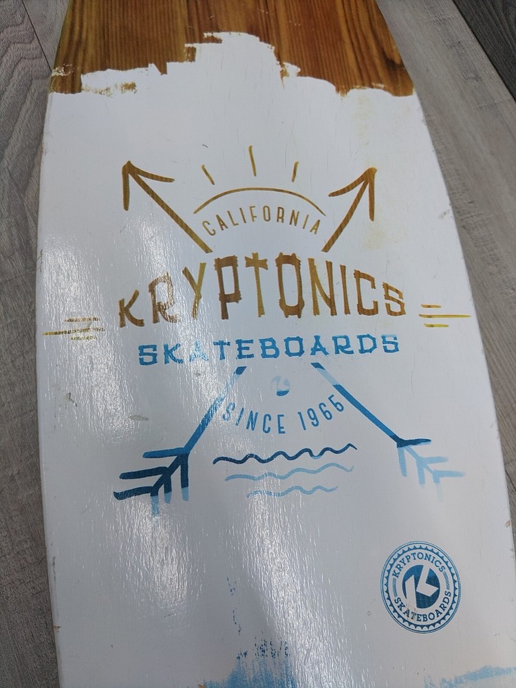 Vintage 32" Graphic Mini Longboard, White Combo Skateboard.
