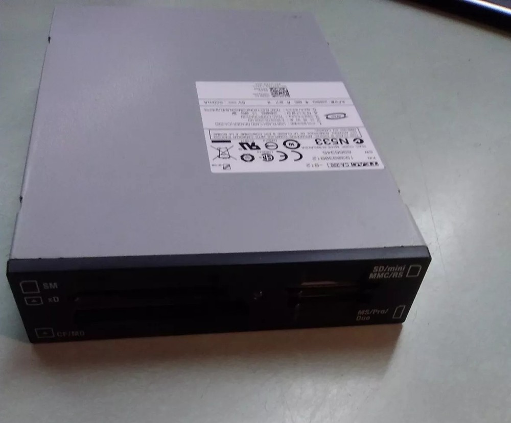 Dell GT399 TEAC CA-200 3.5" Black Multi Format Internal USB Flash Card Reader