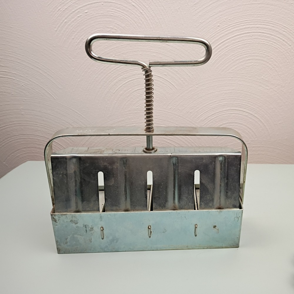 Ladbrooke Soil Block Maker - Mini 4. 4 square inserts included