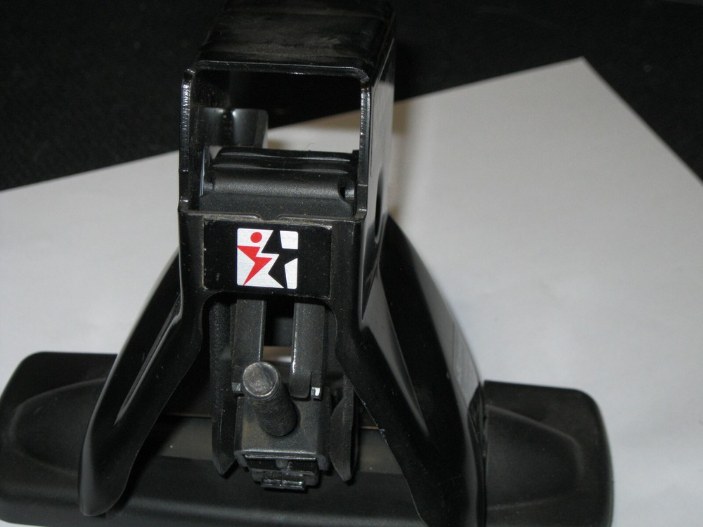 1- Inno IN-SU Tower Black